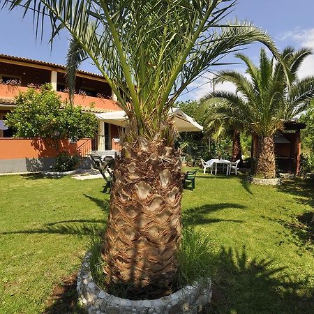 דאסיה Villa Toula מראה חיצוני תמונה